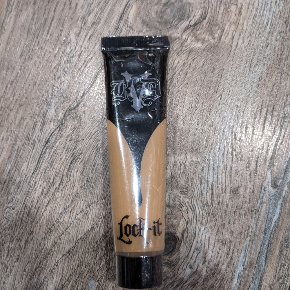 2 for 28 (NEW) Kat Von D Lock-It Foundation